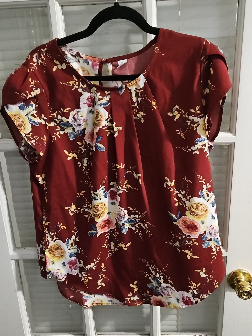 ❤️ Womens Floral Cap-Sleeve Blouse - Burgundy. Sz L